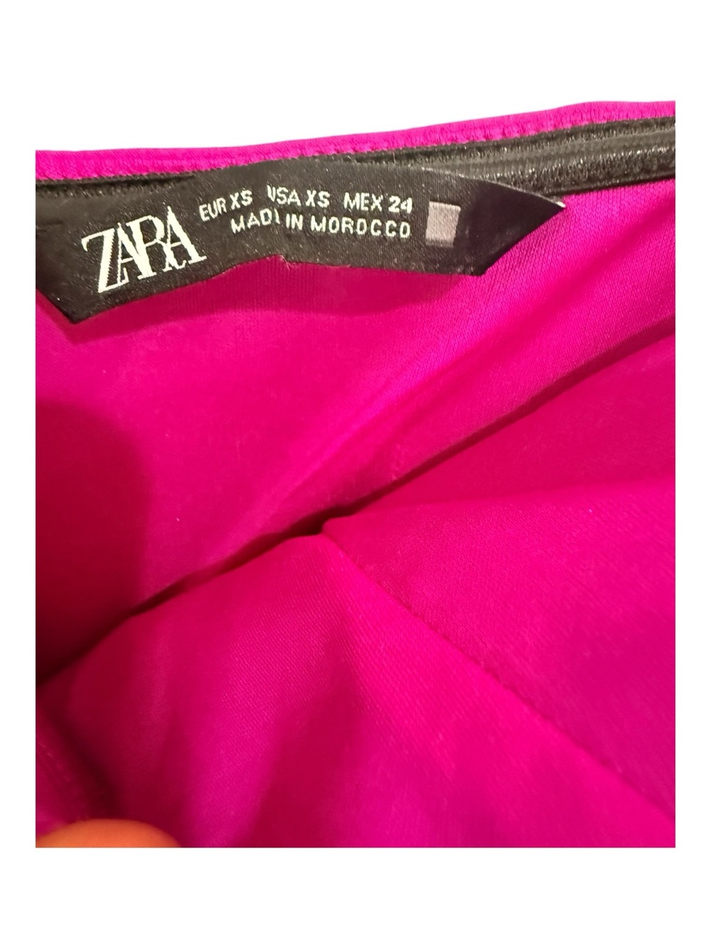 Zara Strapless Plunge Neck Fuchsia Sheath Dress - Picture 5 of 6